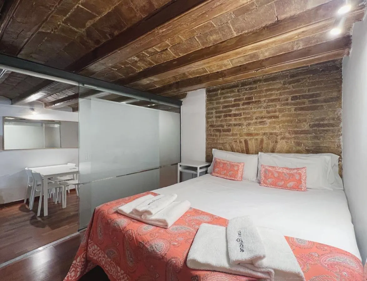 Stay U-Nique Apartments Placa Universitat Βαρκελώνη