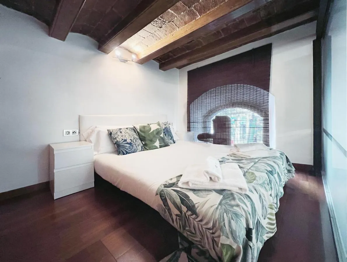 Stay U-Nique Apartments Placa Universitat バルセロナ